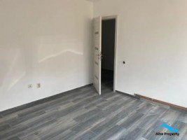 apartament-cu-3-camere-zona-cetate-3