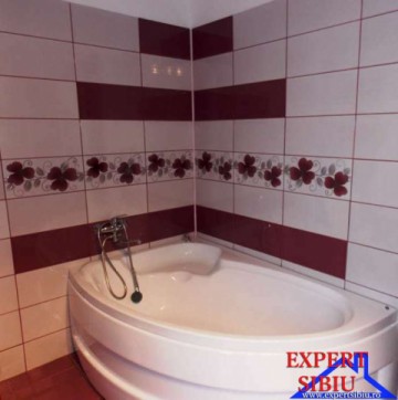 inchiriez-apartament-2-camererecent-renovat-zona-mihai-viteazul-8