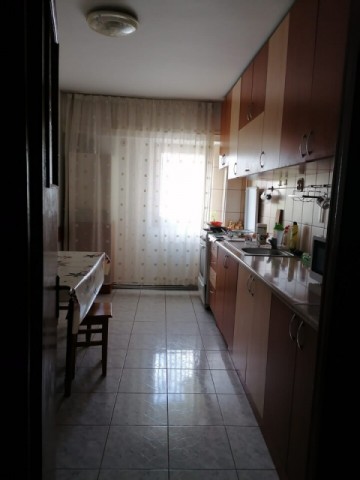 apartament-2-camere-zona-bdmihai-eminescu-56-mp-decomandat-4