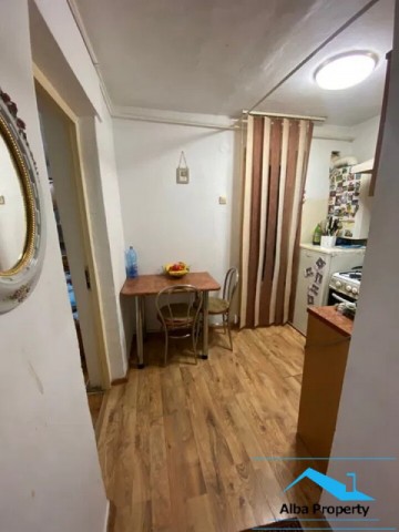 apartament-2-camere-zona-cetate-1