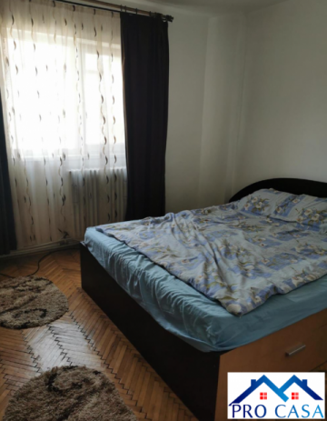 apartament-3-camere-in-cetate-zona-mercur-et3-3