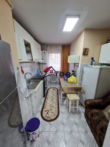 apartament-4-camere-dacia-etaj-2-3