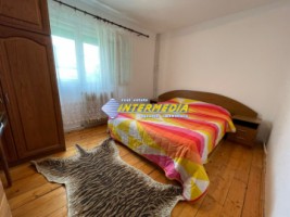 apartament-2-camere-de-vanzare-zona-cetate-piata