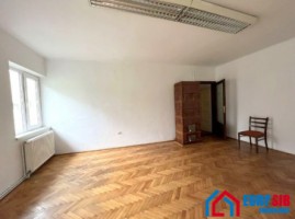 apartament-cu-3-camere-in-sibiu-zona-centrul-istoric-1