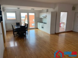 apartament-de-tip-penthouse-in-sibiu-zona-strand-parcul-sub-arini