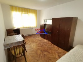 vand-apartament-2-camere-decomandat-zona-vasile-aaron