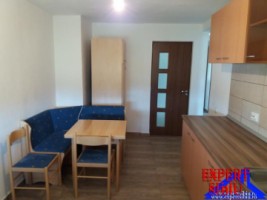 inchiriez-apartament-2-camere-decomandat-zona-selimbar-1