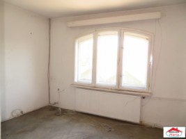 casa-cu-spatiu-comercial-semicentral-id-22493-3