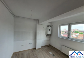 vand-apartament-3-camere-in-bloc-nou-centru-et3