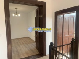 casa-de-inchiriat-in-cartierul-cetate-pretabila-cabinet-medical-spatiu-birouri-sau-locuit-31