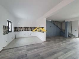 casa-tip-duplex-de-vanzare-dealul-furcilor