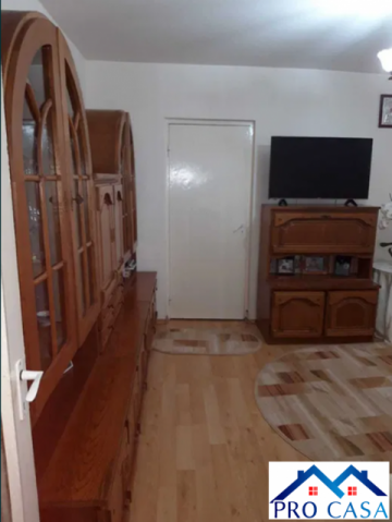 apartament-2-camere-zona-cetate-3