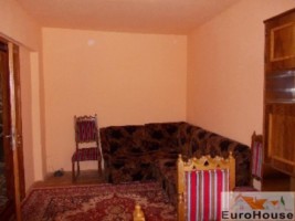 apartament-3-camere-zona-cetate-3