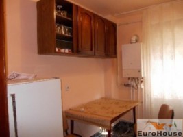 apartament-3-camere-zona-cetate-5