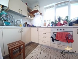 apartament-3-camere-mobilat-bloc-tip-vila-2013-miroslava-la-5-minute-de-family-market-5