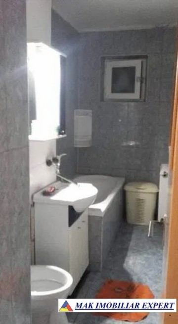 apartament-3-camere-cf-2-et-3-in-visoi-campulung-muscel-ag-11