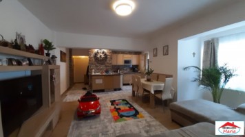 apartament-3-camere-etajul-1-zona-spital-jud-id-22383-7