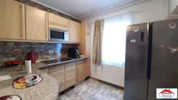 apartament-3-camere-etajul-1-zona-spital-jud-id-22383-9