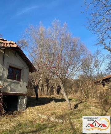 teren-intravilan-3270-mp-campulung-muscel-centru-34000-euro-2