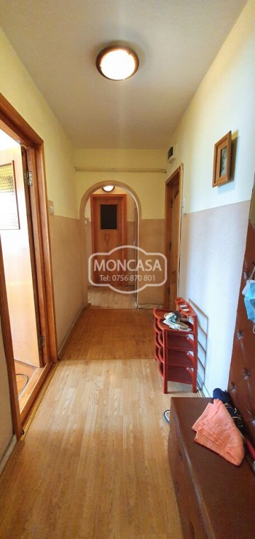 apartament-2-camere-zona-capat-1-scoala-6-etaj-3-2