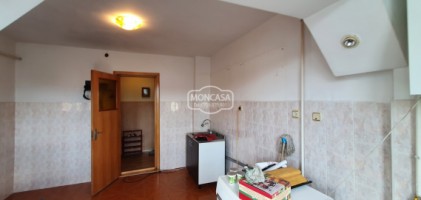 apartament-2-camere-zona-capat-1-scoala-6-etaj-3-10