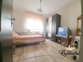 apartament-2-camere-decomandat-66-mp-baie-cu-geam-bucatarie-mare-balcon-inchis-popas-pacurari-4