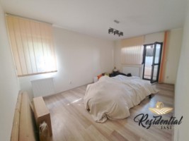 apartament-2-camere-decomandat-66-mp-baie-cu-geam-bucatarie-mare-balcon-inchis-popas-pacurari-3