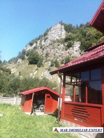 vila-de-munte-6-camere-teren-373-mp-podul-dambovitei-dambovicioara-arges-75