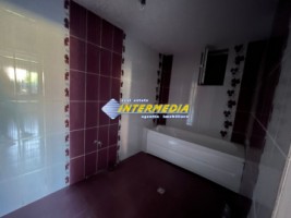 casa-renovata-complet-zona-centru-ultracentral-5