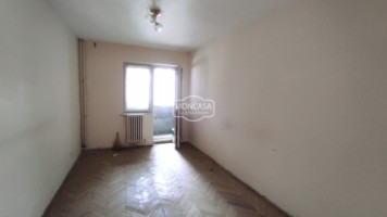 apartament-2-camere-zona-bulevard-est-clinic-etaj-2-5