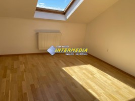 apartament-4-camere-scara-interioara-superfinisat-in-alba-iulia-ultracentral-6