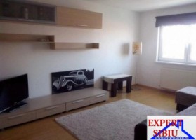 inchiriez-apartament-2-camere-decomandat-zona-centrala-2