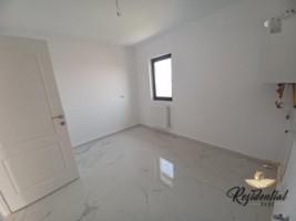 apartament-3-camere-decomandat-de-vanzare-in-iasi-lunca-cetatuii-cu-boxa-si-loc-de-parcare-in-pret-6