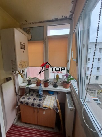 apartament-2-camere-decomandat-pacurari-3