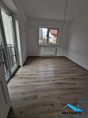 apartament-bloc-nou-etaj-01-2