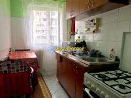 apartament-2-camere-decomandat-vanzare-etaj-2-cetate-flanco-13