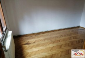 vila-pe1e2-10-camere-campulung-muscel-centru-pret-500-euro-luna-14