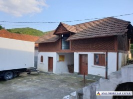 gasca-zurli-casa-3-corpuri-teren-la-munte-800-mp-cetateni-3