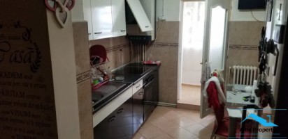 apartament-2-camere-decomandat-zona-cetate-3