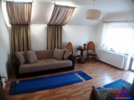 inchiriez-apartament-3-camere-la-casacomplex-alba-iulia