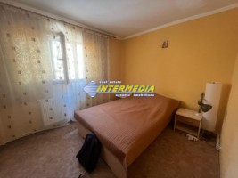 apartament-2-camere-etaj-1-cu-pivinita-zona-cetate-8