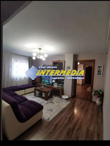 apartament-3-camere-mobilat-si-utilat-complet-etaj-intermediar-zona-cetate-4