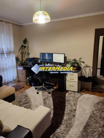 apartament-2-camere-finisat-de-vanzare-etaj-1-zona-cetate-1