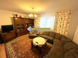 apartament-2-camere-decomandat-de-vanzare-zona-cetate-bulevard-3