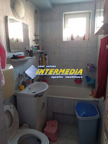 apartament-3-camere-de-vanzare-zona-cetate-4