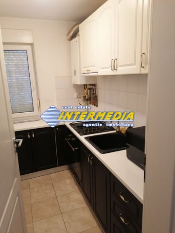 apartament-2-camere-cu-gradina-si-curte-zona-cetate-ultracentral-4