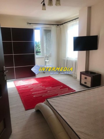 apartament-3-camere-decomandat-etaj-intermediar-ultracentral-1