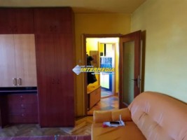 apartament-2-camere-de-vanzare-cetate-etaj-intermediar-2