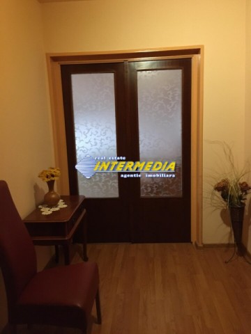 apartament-3-camere-de-vanzare-foste-proprietati-cetate-11