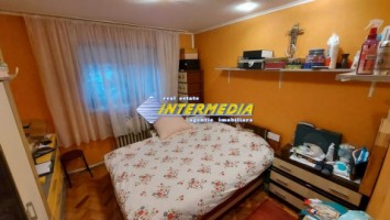 apartament-3-camere-complet-mobilat-de-vanzare-etaj-1-zona-ampoi-1-4